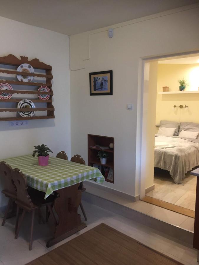Milla Apartman Szentendre Esterno foto